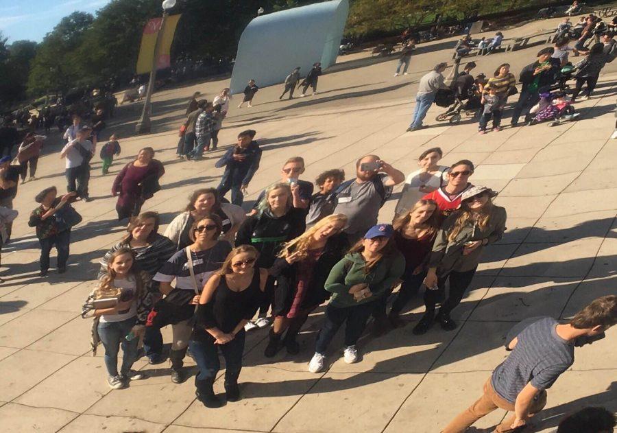 Lemont’s art club takes a trip to the Chicago Art Institute
