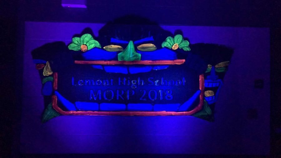 2018 blacklight tropical themed Morp dance 