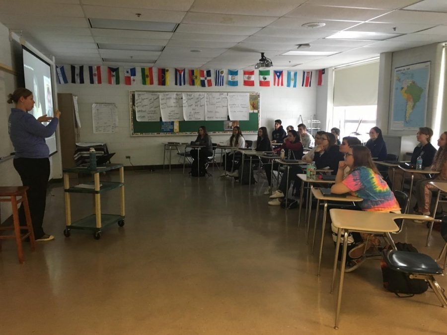 Ms. Lindsey Brandt teaches her two sections of the level one American Sign Language class during periods G1 and G2 in W305. Brandt revealed that she hopes “they [students] continue to build on what they learned this year and are able to communicate with more people.” 