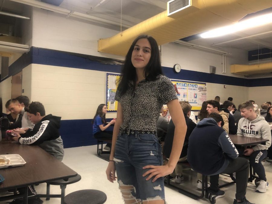 Sophomore Lenna Nabulsi can be seen following the newest trend of the year. 
This trend started in the 80s and is now making a comeback.