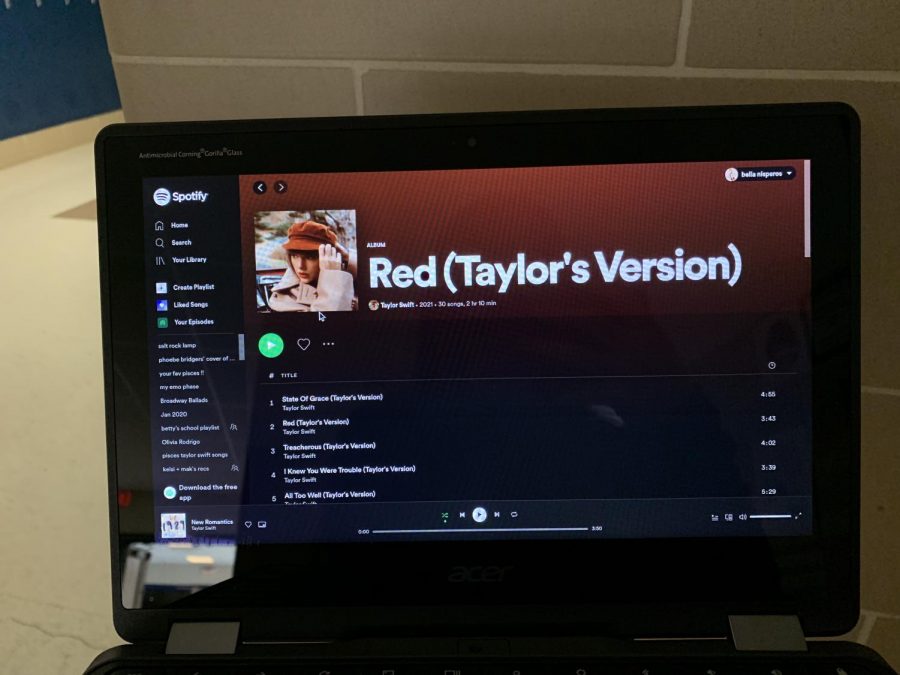 Red+%28Taylors+Version%29+runs+140+minutes+with+30+songs%2C+9+of+which+are+From+The+Vault.