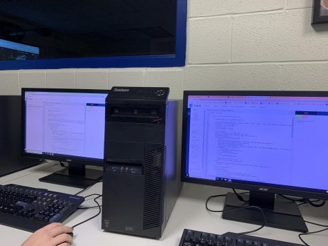 Students in AP Computer Science A learn Java, AI
